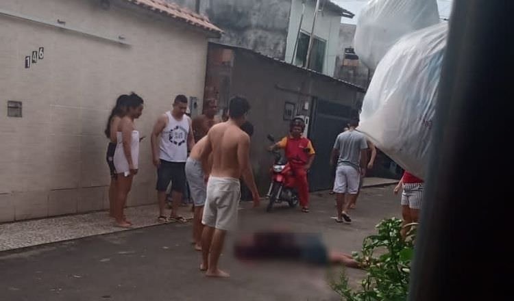 Morre Em Hospital Jovem Que Teve Corpo Crivado De Balas Na Frente De