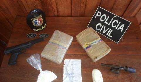 Polícia Civil e CIPCães desarticulam organização criminosa envolvida com o tráfico de drogas em Careiro Castanho