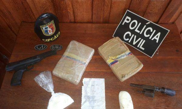 Polícia Civil e CIPCães desarticulam organização criminosa envolvida com o tráfico de drogas em Careiro Castanho