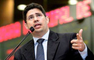 PDT não descarta abertura de diálogo com partidos de oposição para eleições no Amazonas