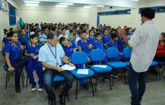 No Amazonas, Secretaria de Educação promove ação para incentivar estudantes da rede pública estadual a discutirem a importância da preservação ambiental