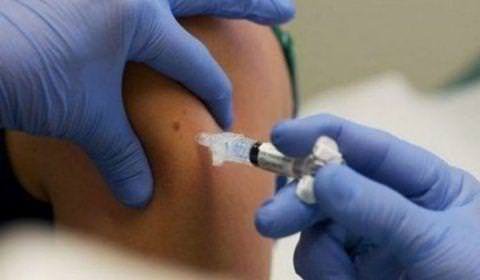 URGENTE: Vacinação contra Covid-19 é suspensa novamente em Manaus