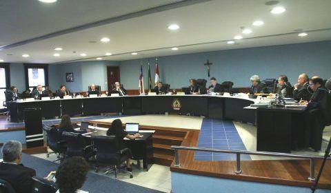 Tribunal de Contas do Amazonas suspende concurso de Manacapuru