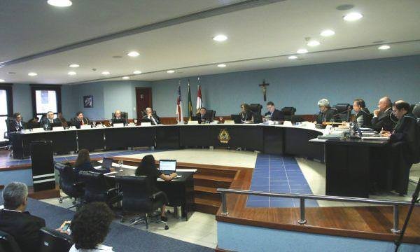 Tribunal de Contas do Amazonas suspende concurso de Manacapuru