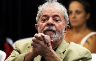 Lula registra candidatura à presidência do país