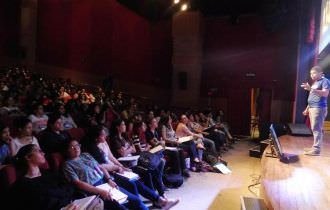 ‘Enem Talks’: Últimas vagas para aulões gratuitos no Teatro Manauara