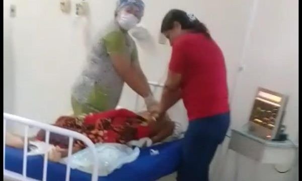 Desespero: Mãe filma morte do filho em hospital de Tefé