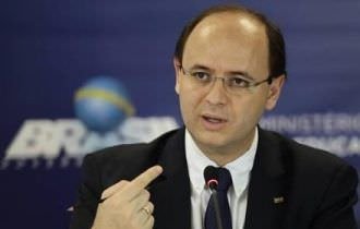 Ministro da Educação anuncia recursos para Casa do Estudante da Ufam