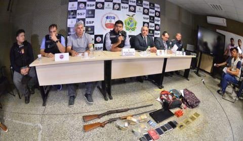 Operação Navalha prende delegada e narcotraficante e apreende armas e R$ 17 mil