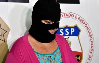 Polícia Civil prende cobradora denunciada por agredir fisicamente a própria mãe