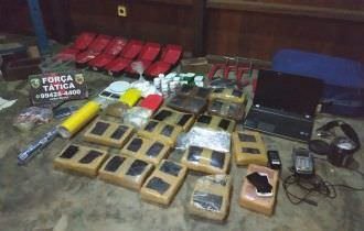 Força Tática prende cinco e desmancha laboratório de drogas e cultivo de maconha