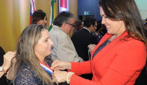 Juíza Elza Vitória Peixoto recebe “Medalha da Ordem do Mérito Legislativo”