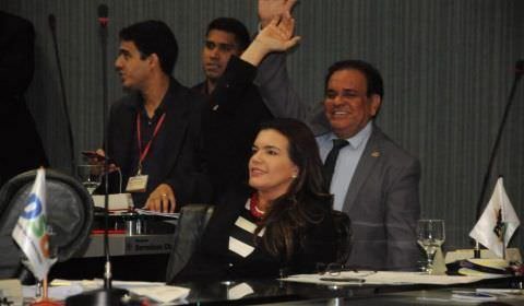 Deputados aprovam projeto de implantação de ciclovias às margens de rodovias