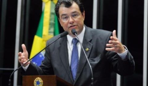 Ronaldo Tiradentes é obrigado pelo STF a conceder direito de resposta a Eduardo Braga