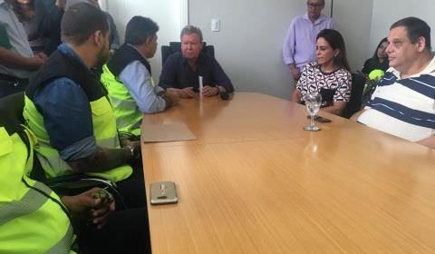 Prefeito anuncia parcelamento para multas de trânsito