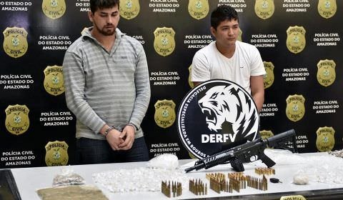 Polícia Civil prende integrantes de quadrilha especializada em roubos de veículos com fuzil