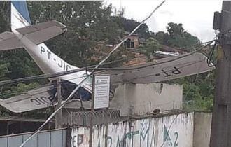 Avião cai em Belém (PA)