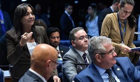 Senado aprova proibição de casamento de menores de 16 anos