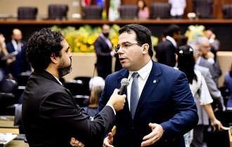 Único membro de oposição na Aleam, Wilker Barreto afirma ‘não serei xiita’