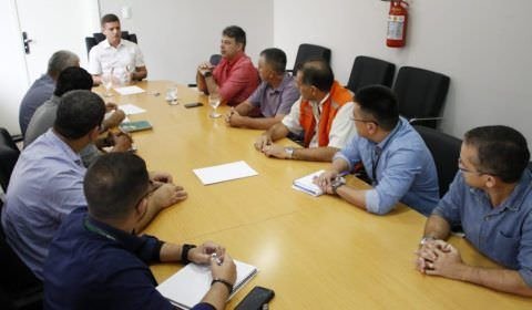 Mais de mil servidores estarão de plantão durante o Carnaval para garantir serviços à população