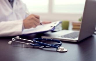 Prorrogadas as inscrições dos processos seletivos para o curso de especialização para médicos