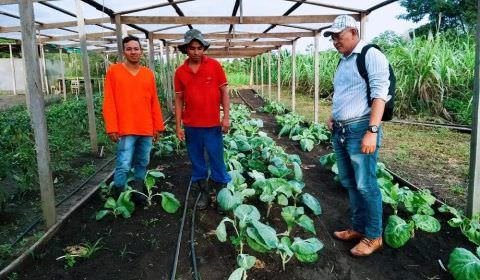 Agricultor de 22 anos se destaca na produção de hortaliças e frutas em Urucurituba