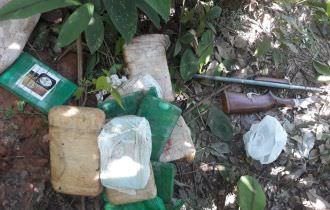PM apreende oito quilos de drogas e prende acusados de homicídio