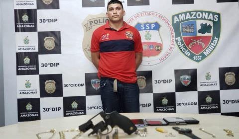 Polícia Civil prende dupla denunciada por arrastões em Manaus