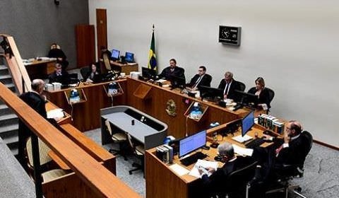 Sexta Turma substitui prisão de ex-secretário do Rio