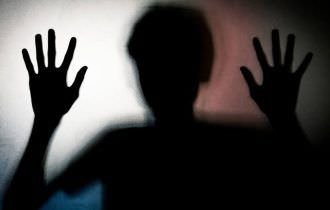 Investigação sobre tráfico de pessoas e exploração sexual deve tramitar na Justiça Federal, decide STJ