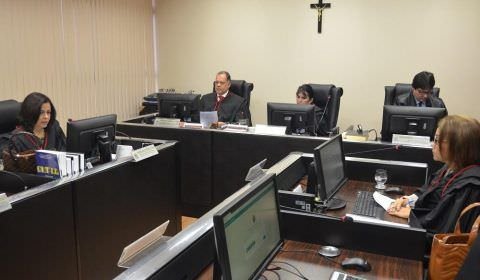 Samsung é condenada a indenizar trabalhador demitido após ajuizar ação