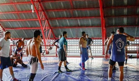 Futsal, handebol e vôlei movimentam a Vila Olímpica pelos Jogos Universitários