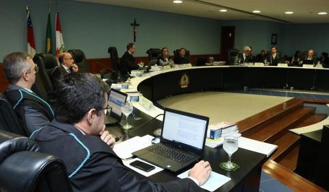 Pleno reprova contas de Companhia de Água, Esgoto e Saneamento de Coari