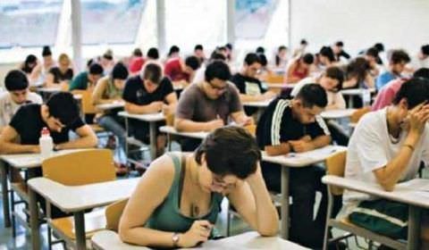 TJ-AM promove concurso com 160 vagas e salários de até R$ 8,9 mil