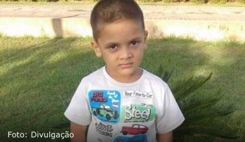 Menino que foi esquartejado pela mãe teve pênis cortado há um ano