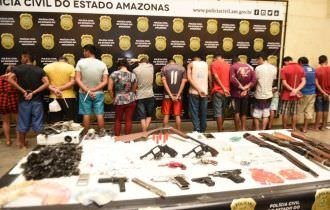 Mais de 700 armas já foram apreendidas em Manaus este ano