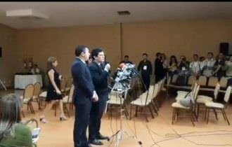 Moro foge da imprensa para não comentar sobre vazamento de conversas (veja o vídeo)