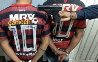 Polícia prende em flagrante suspeitos de assalto a ônibus, em Manaus