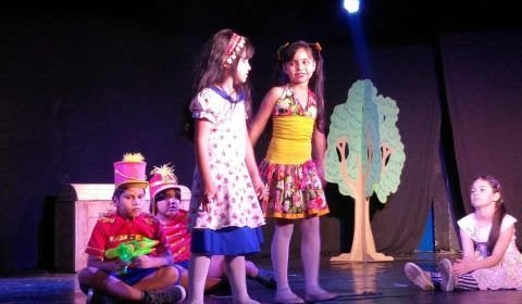 Liceu Claudio Santoro realiza ‘Mostra de Processos Criativos’ no Cineteatro Aldemar Bonates