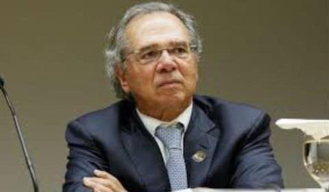 Guedes reúne time nesta quinta para estudar medidas de estímulo à economia