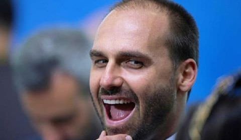 Bolsonaro diz que decisão está tomada: vai indicar filho para embaixada