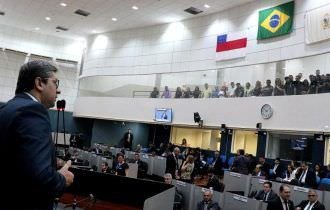 Câmara de Manaus gasta R$ 630 mil com novo painel eletrônico