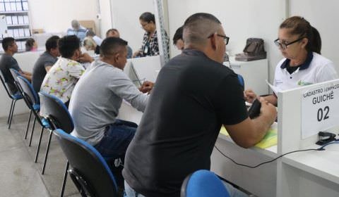Setrab divulga 376 vagas de emprego para esta segunda-feira (12/08)
