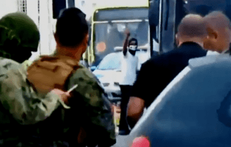 Sniper atira em sequestrador e ação criminosa em ônibus no RJ chega ao fim