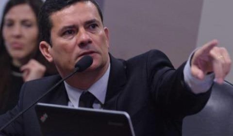 Juiz mantém preso suspeito de hackear Moro