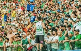 8 mil já garantiram lugar na final da Série D entre Manaus e Brusque