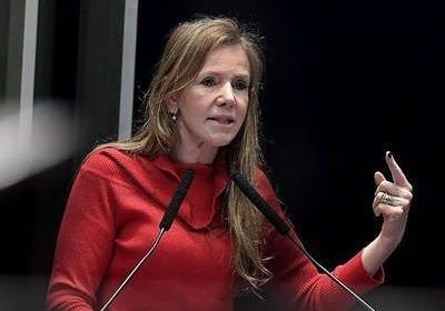 Vanessa Grazziotin deseja ser candidata à Prefeitura de Manaus