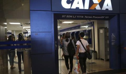 Caixa e BB iniciam pagamento de cotas do PIS/Pasep neste mês