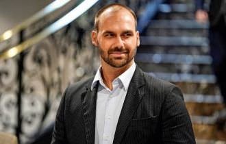 Projeto apoiado por Eduardo Bolsonaro 'libera' maconha medicinal