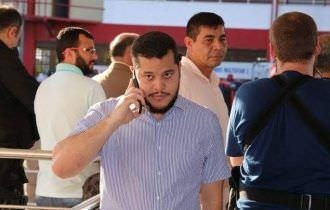 Prefeito de Coari se entrega no Ministério Público acompanhado de advogado